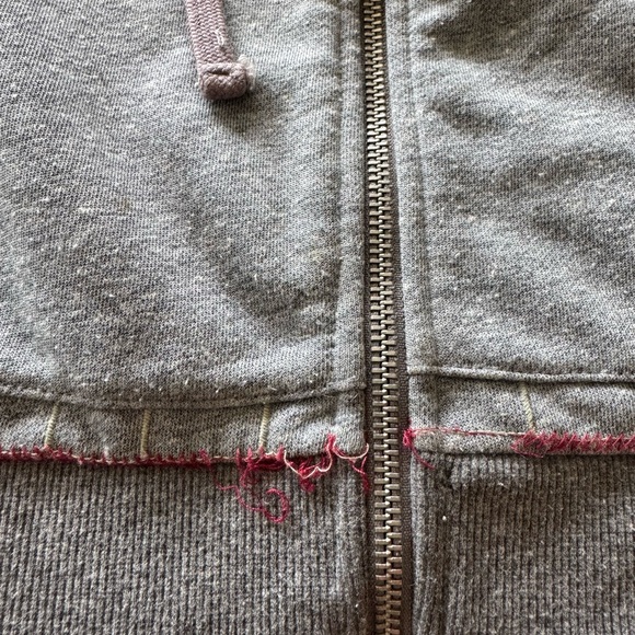 Driftwood embroidered zip up hoodie - Picture 7 of 7